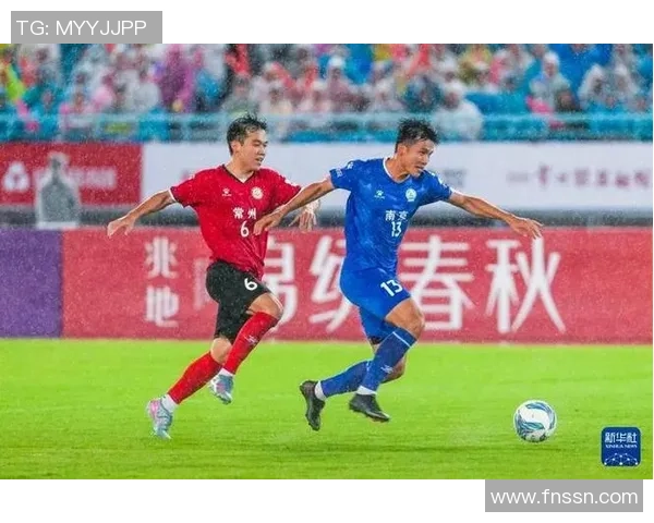 南京足球队在足球团队协作排行榜中荣获第十名展现出强大团队精神与默契配合 南京足球队在足球团队协作排行榜中荣获第十名展现出强大团队精神与默契配合